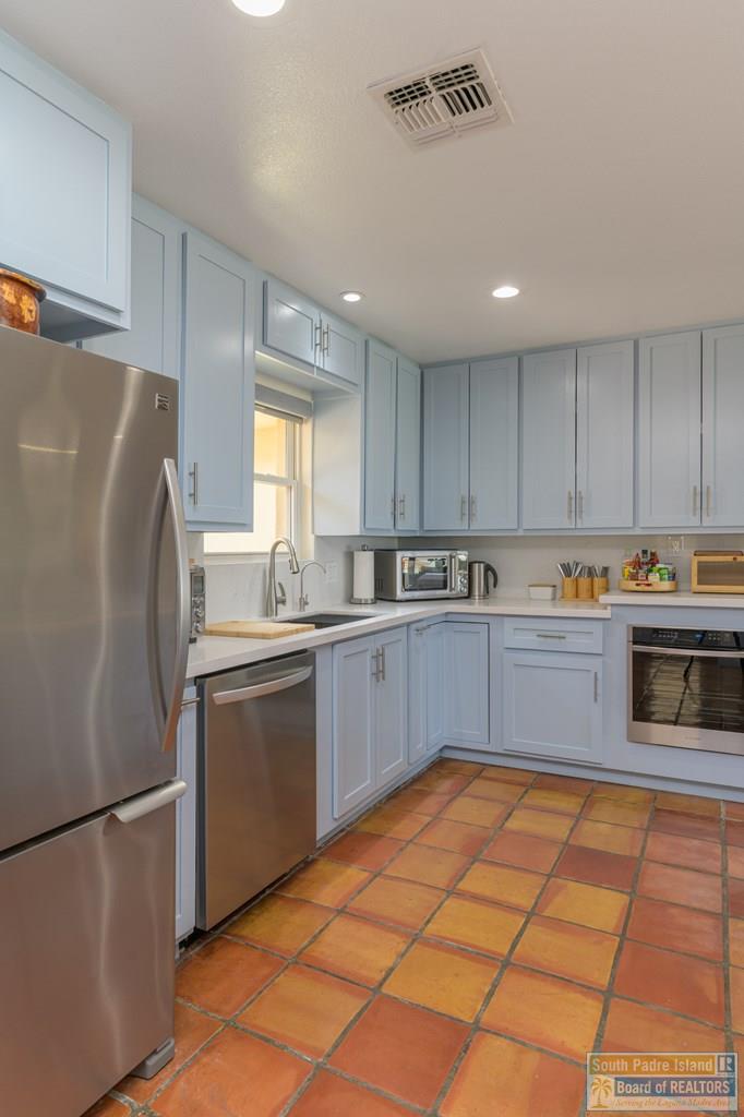 Laguna Vista, Texas, 78578, United States, 4 Bedrooms Bedrooms, ,4 BathroomsBathrooms,Residential,Active,1962187