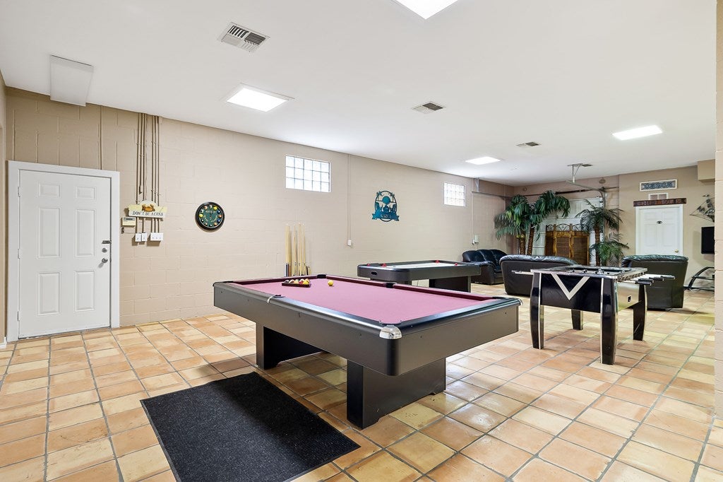 South Padre Island, Texas, 78597, United States, 5 Bedrooms Bedrooms, ,4 BathroomsBathrooms,Residential,Active,1734045