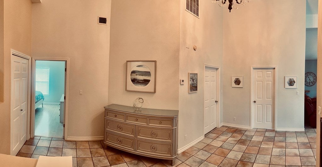 South Padre Island, Texas, 78597, United States, 5 Bedrooms Bedrooms, ,3 BathroomsBathrooms,Residential,Active,1909849