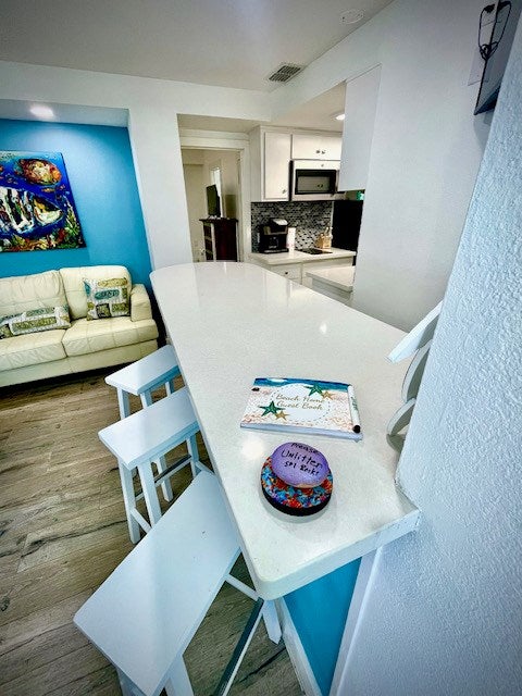 South Padre Island, Texas, 78597, United States, 5 Bedrooms Bedrooms, ,6 BathroomsBathrooms,Residential,Active,1733985