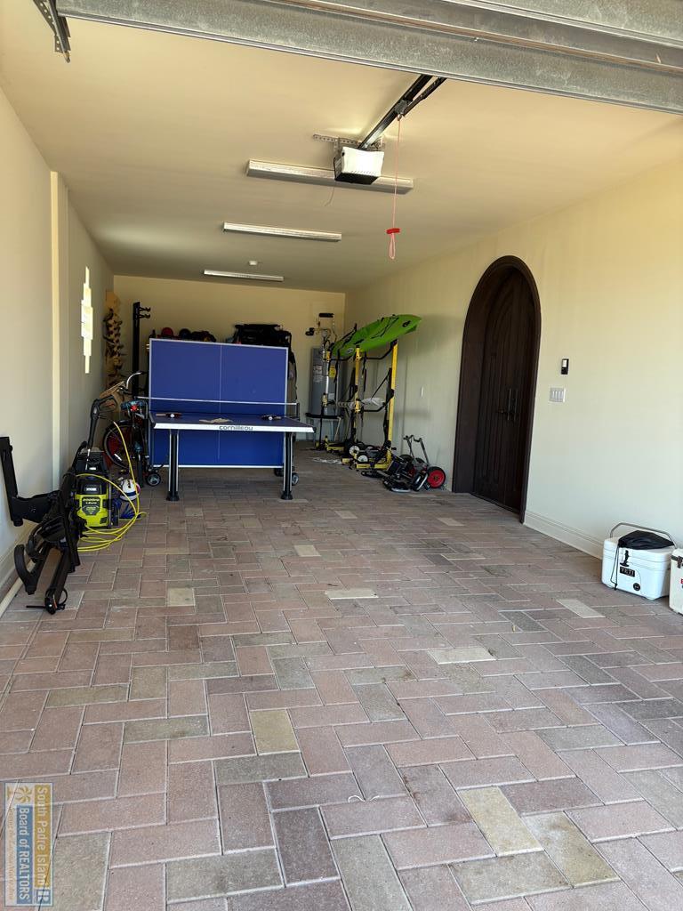 South Padre Island, Texas, 78597, United States, 5 Bedrooms Bedrooms, ,7 BathroomsBathrooms,Residential,Active,1859407