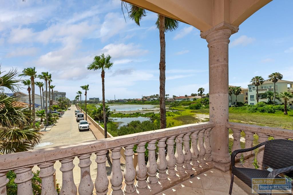 South Padre Island, Texas, 78597, United States, 5 Bedrooms Bedrooms, ,7 BathroomsBathrooms,Residential,Active,1859407