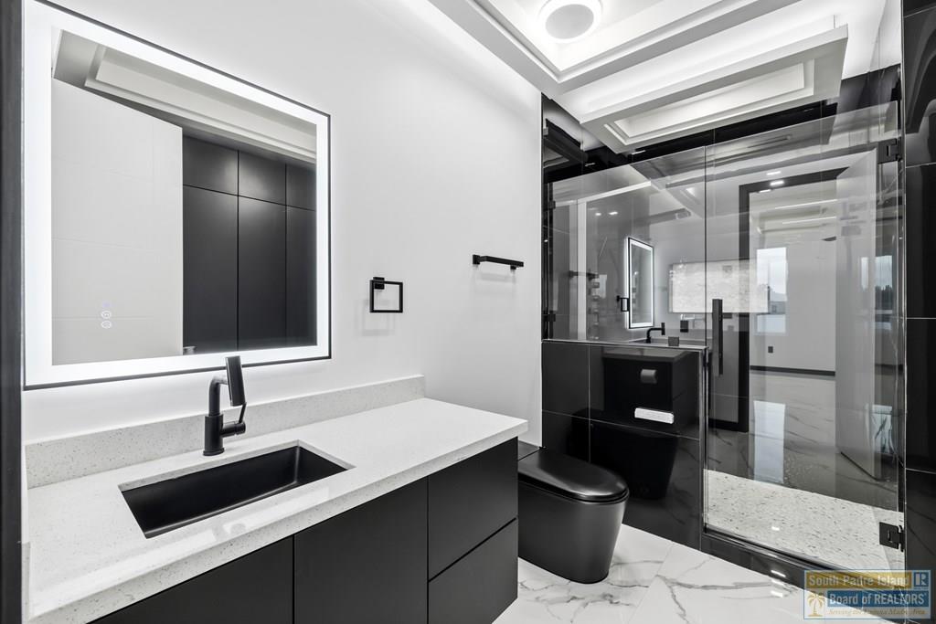 South Padre Island, Texas, 78597, United States, 4 Bedrooms Bedrooms, ,6 BathroomsBathrooms,Residential,Active,2006909