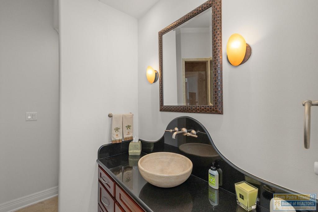 South Padre Island, Texas, 78597, United States, 5 Bedrooms Bedrooms, ,7 BathroomsBathrooms,Residential,Active,1859407