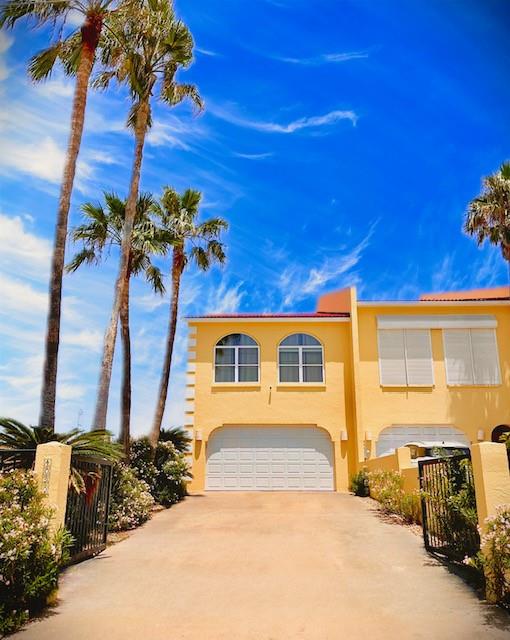 South Padre Island, Texas, 78597, United States, 3 Bedrooms Bedrooms, ,4 BathroomsBathrooms,Residential,Active,1733993