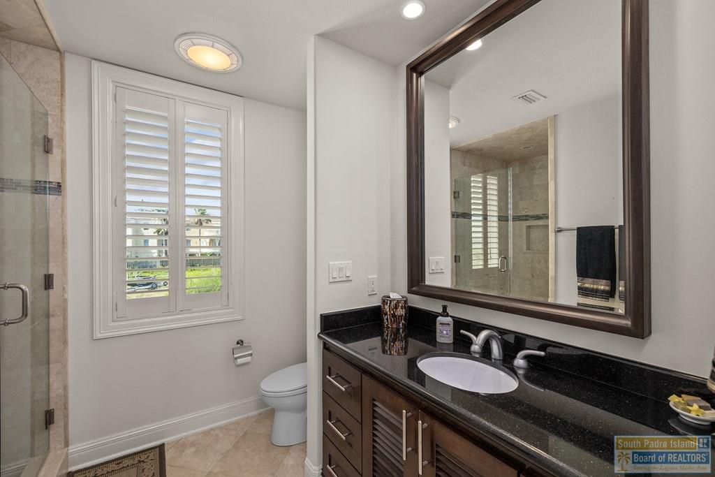 South Padre Island, Texas, 78597, United States, 5 Bedrooms Bedrooms, ,7 BathroomsBathrooms,Residential,Active,1859407