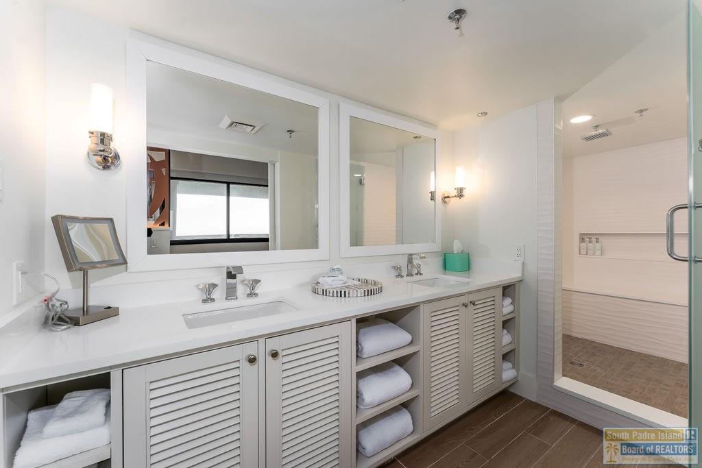 South Padre Island, Texas, 78597, United States, ,3 BathroomsBathrooms,Residential,Active,1769896