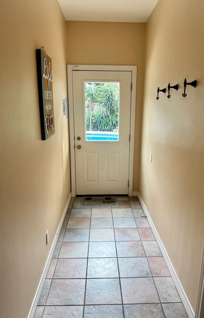 South Padre Island, Texas, 78597, United States, 5 Bedrooms Bedrooms, ,3 BathroomsBathrooms,Residential,Active,1909849