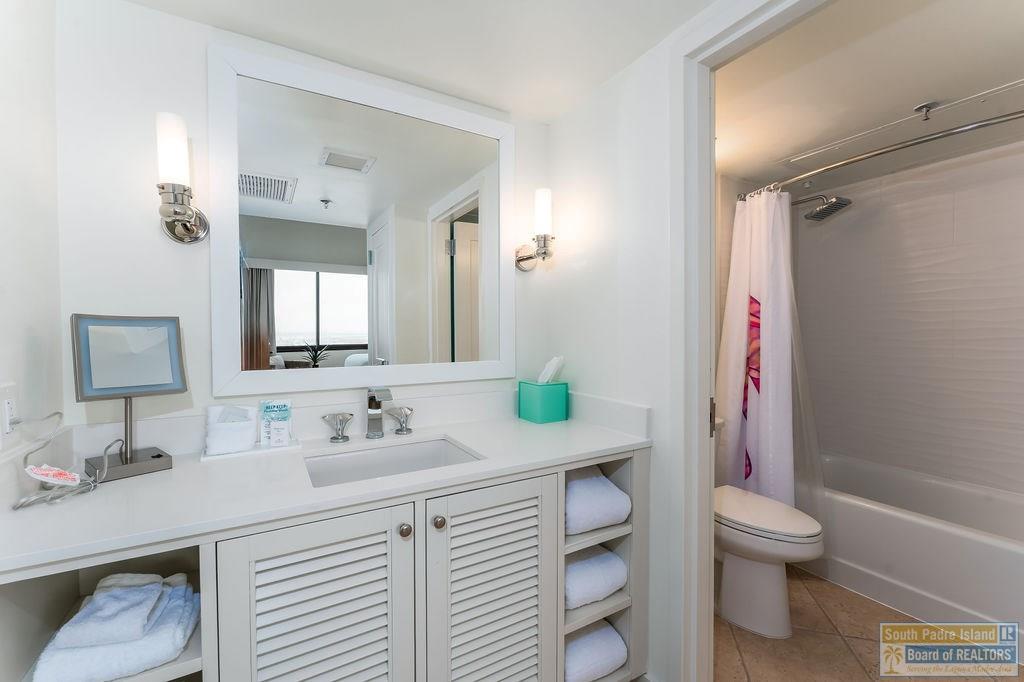 South Padre Island, Texas, 78597, United States, ,3 BathroomsBathrooms,Residential,Active,1769896