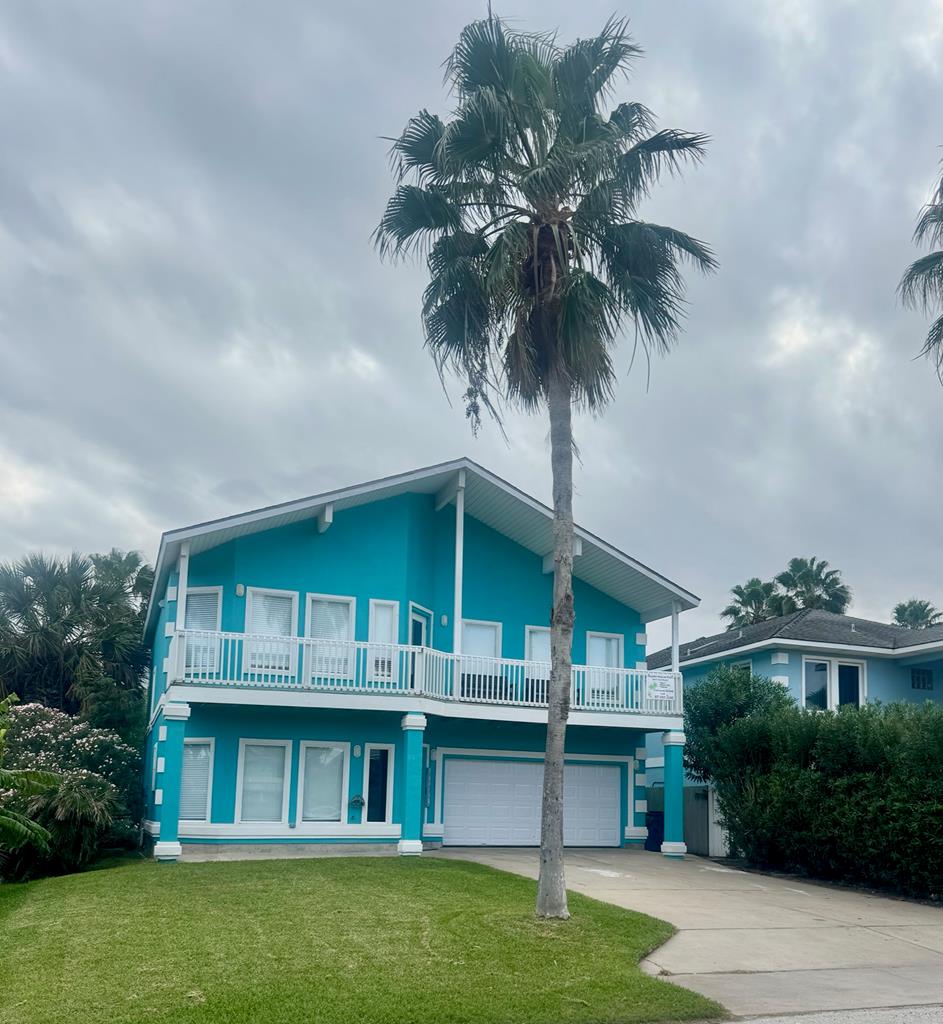 South Padre Island, Texas, 78597, United States, 5 Bedrooms Bedrooms, ,3 BathroomsBathrooms,Residential,Active,1909849