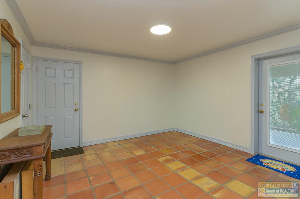 Laguna Vista, Texas, 78578, United States, 4 Bedrooms Bedrooms, ,4 BathroomsBathrooms,Residential,Active,1962187