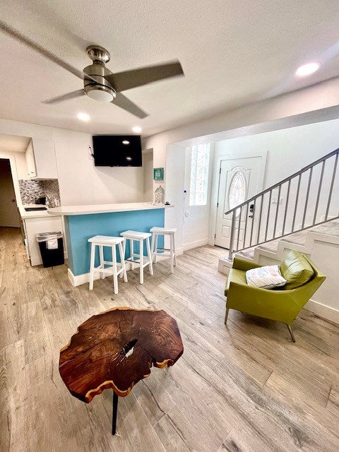 South Padre Island, Texas, 78597, United States, 5 Bedrooms Bedrooms, ,6 BathroomsBathrooms,Residential,Active,1733985