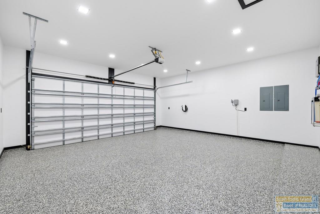 South Padre Island, Texas, 78597, United States, 4 Bedrooms Bedrooms, ,6 BathroomsBathrooms,Residential,Active,2006909