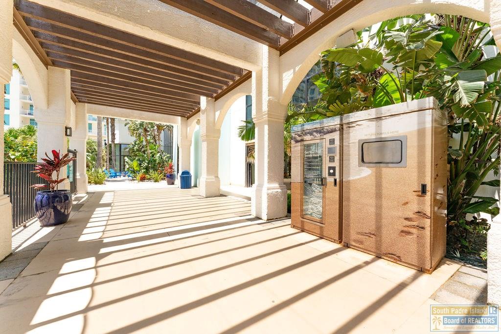 South Padre Island, Texas, 78597, United States, ,3 BathroomsBathrooms,Residential,Active,1769896
