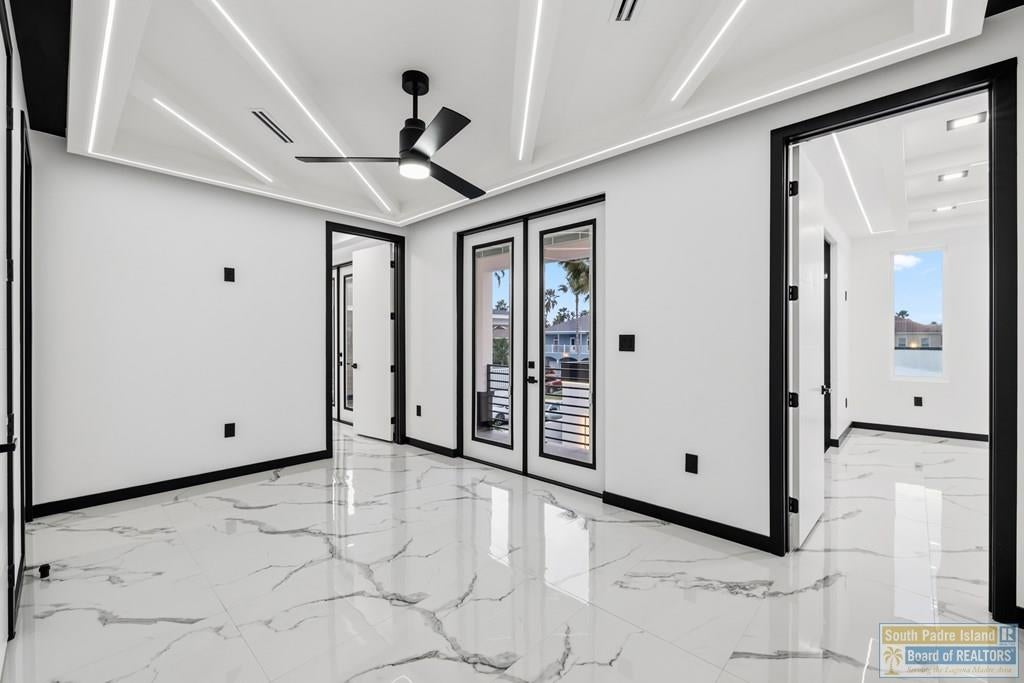 South Padre Island, Texas, 78597, United States, 4 Bedrooms Bedrooms, ,6 BathroomsBathrooms,Residential,Active,2006909