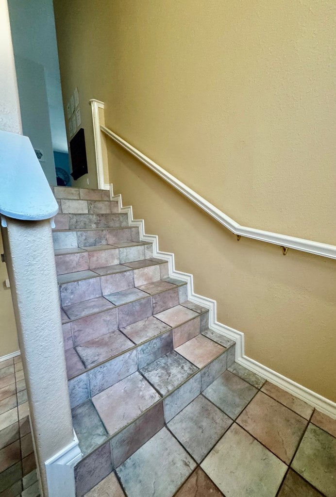 South Padre Island, Texas, 78597, United States, 5 Bedrooms Bedrooms, ,3 BathroomsBathrooms,Residential,Active,1909849