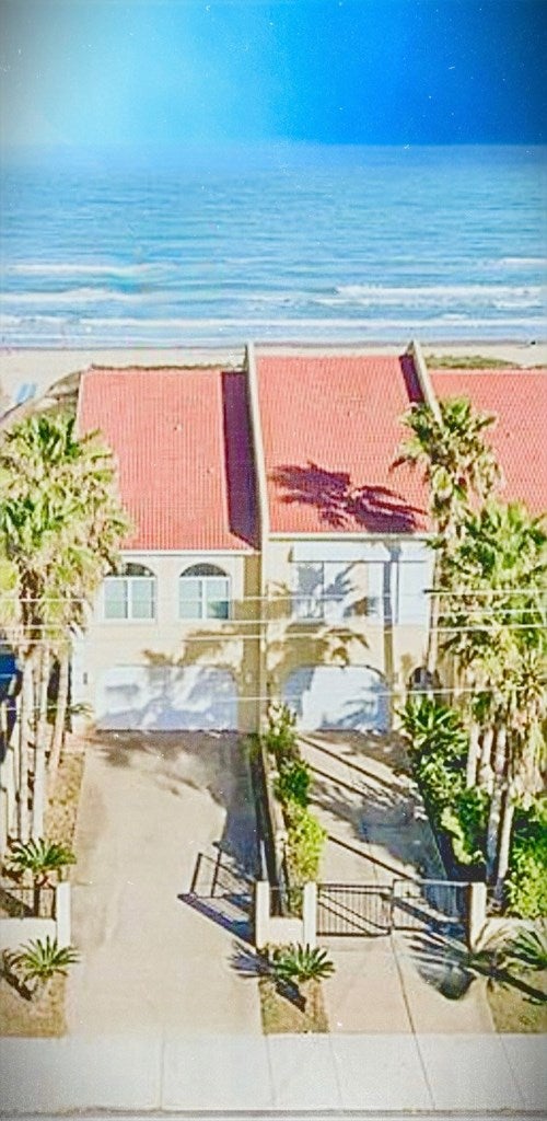 South Padre Island, Texas, 78597, United States, 3 Bedrooms Bedrooms, ,4 BathroomsBathrooms,Residential,Active,1733993