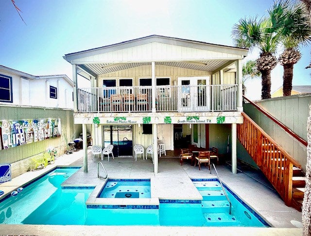 South Padre Island, Texas, 78597, United States, 5 Bedrooms Bedrooms, ,6 BathroomsBathrooms,Residential,Active,1733985