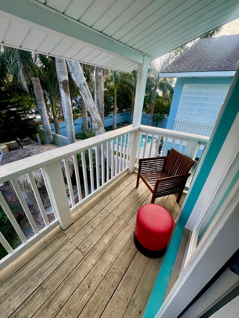 South Padre Island, Texas, 78597, United States, 5 Bedrooms Bedrooms, ,3 BathroomsBathrooms,Residential,Active,1909849