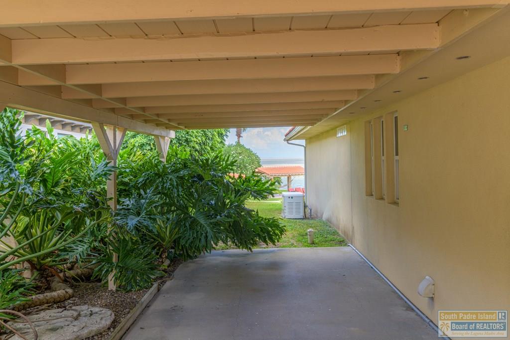 Laguna Vista, Texas, 78578, United States, 4 Bedrooms Bedrooms, ,4 BathroomsBathrooms,Residential,Active,1962187