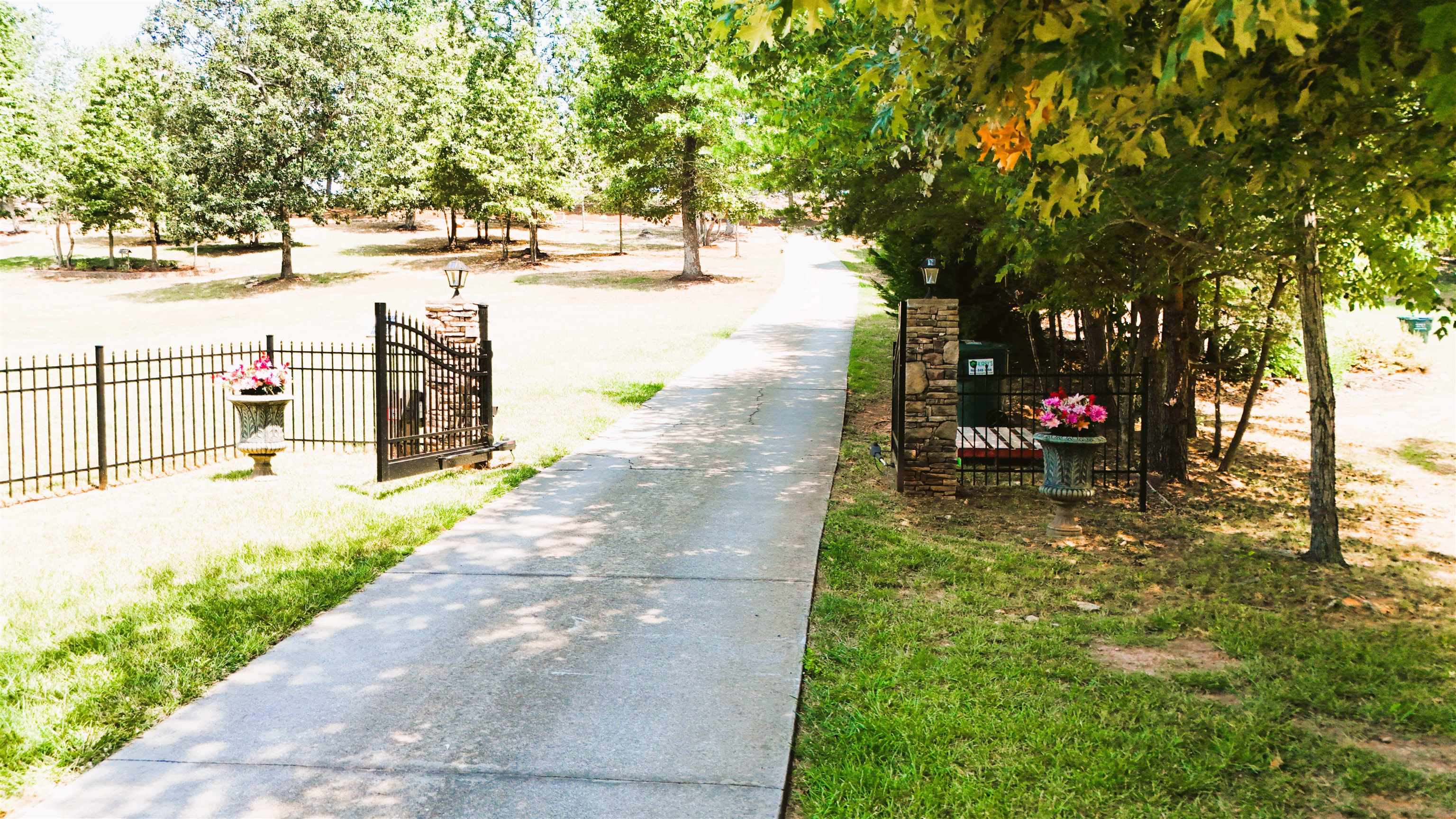 Greer, South Carolina, 29651, United States, 5 Bedrooms Bedrooms, ,7 BathroomsBathrooms,Residential,Active,1894176