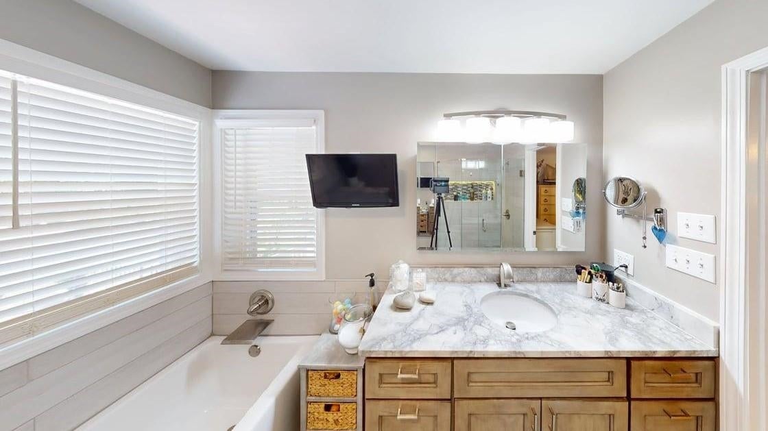 Inman, South Carolina, 29349, United States, 4 Bedrooms Bedrooms, ,3 BathroomsBathrooms,Residential,Active,1894989