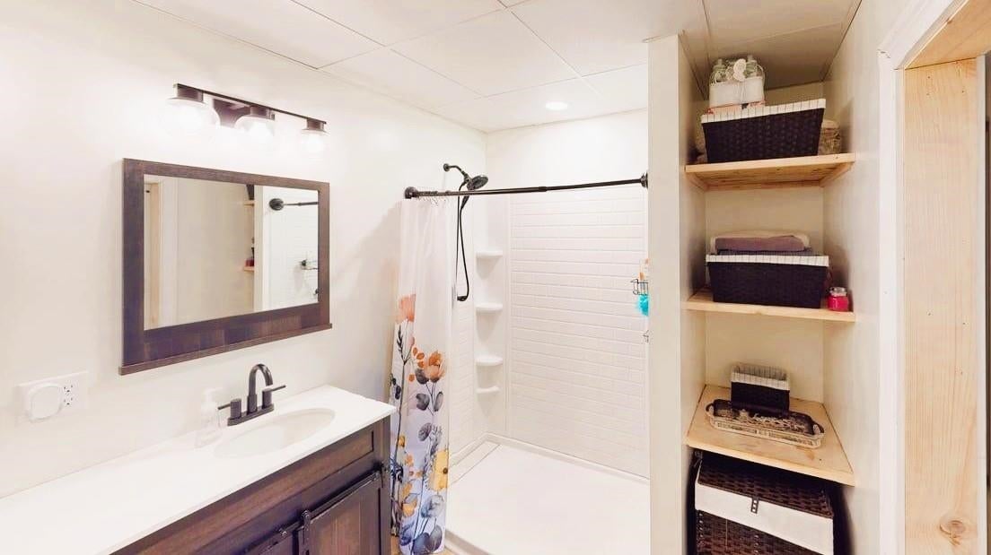 Greer, South Carolina, 29651, United States, 5 Bedrooms Bedrooms, ,7 BathroomsBathrooms,Residential,Active,1894176