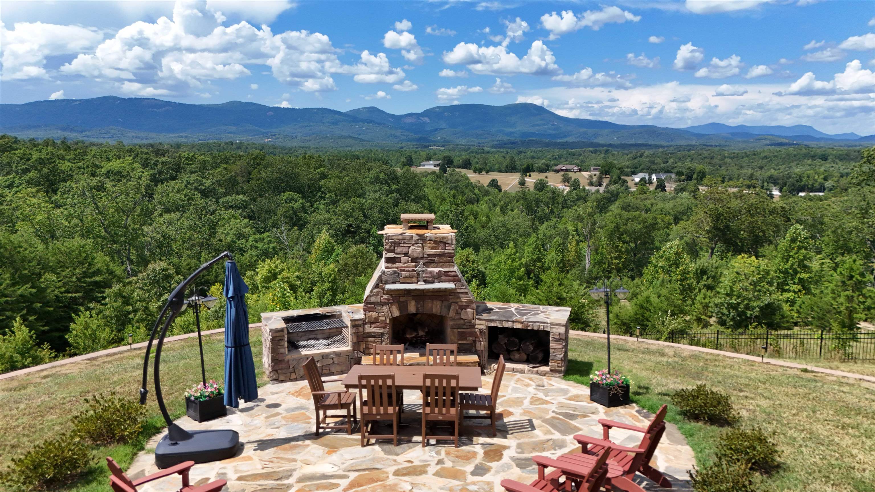 Greer, South Carolina, 29651, United States, 5 Bedrooms Bedrooms, ,7 BathroomsBathrooms,Residential,Active,1894176