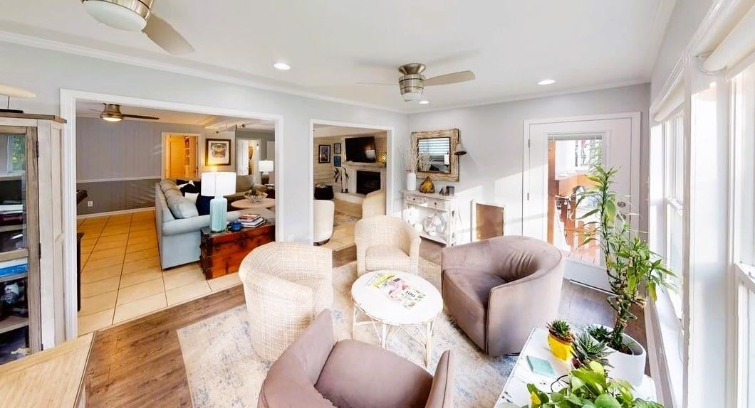 Inman, South Carolina, 29349, United States, 4 Bedrooms Bedrooms, ,3 BathroomsBathrooms,Residential,Active,1894989