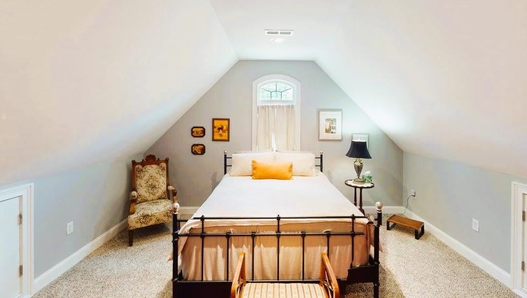 Greer, South Carolina, 29651, United States, 5 Bedrooms Bedrooms, ,7 BathroomsBathrooms,Residential,Active,1894176