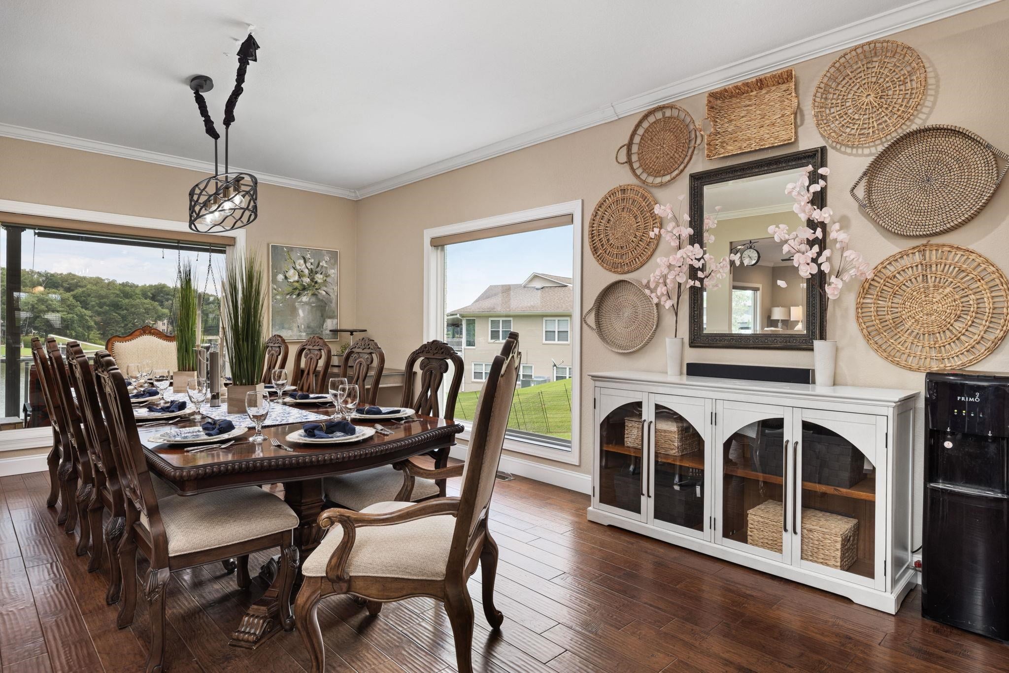 Muscle Shoals, Alabama, 35661, United States, 6 Bedrooms Bedrooms, ,5 BathroomsBathrooms,Residential,Active,1880296