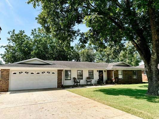 200 FRANCIS AVE, MUSCLE SHOALS, AL 35661 - Image 1