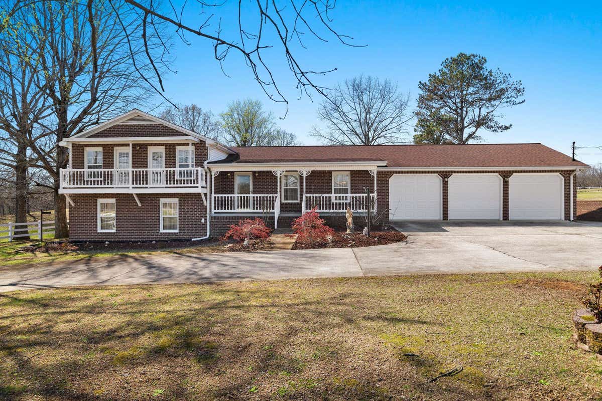 1290 COUNTY Rd 496