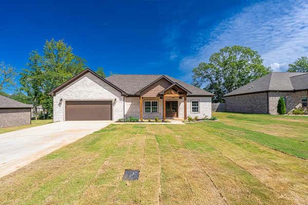 1109 GLENDORA AVE, TUSCUMBIA, AL 35674, photo 3 of 19