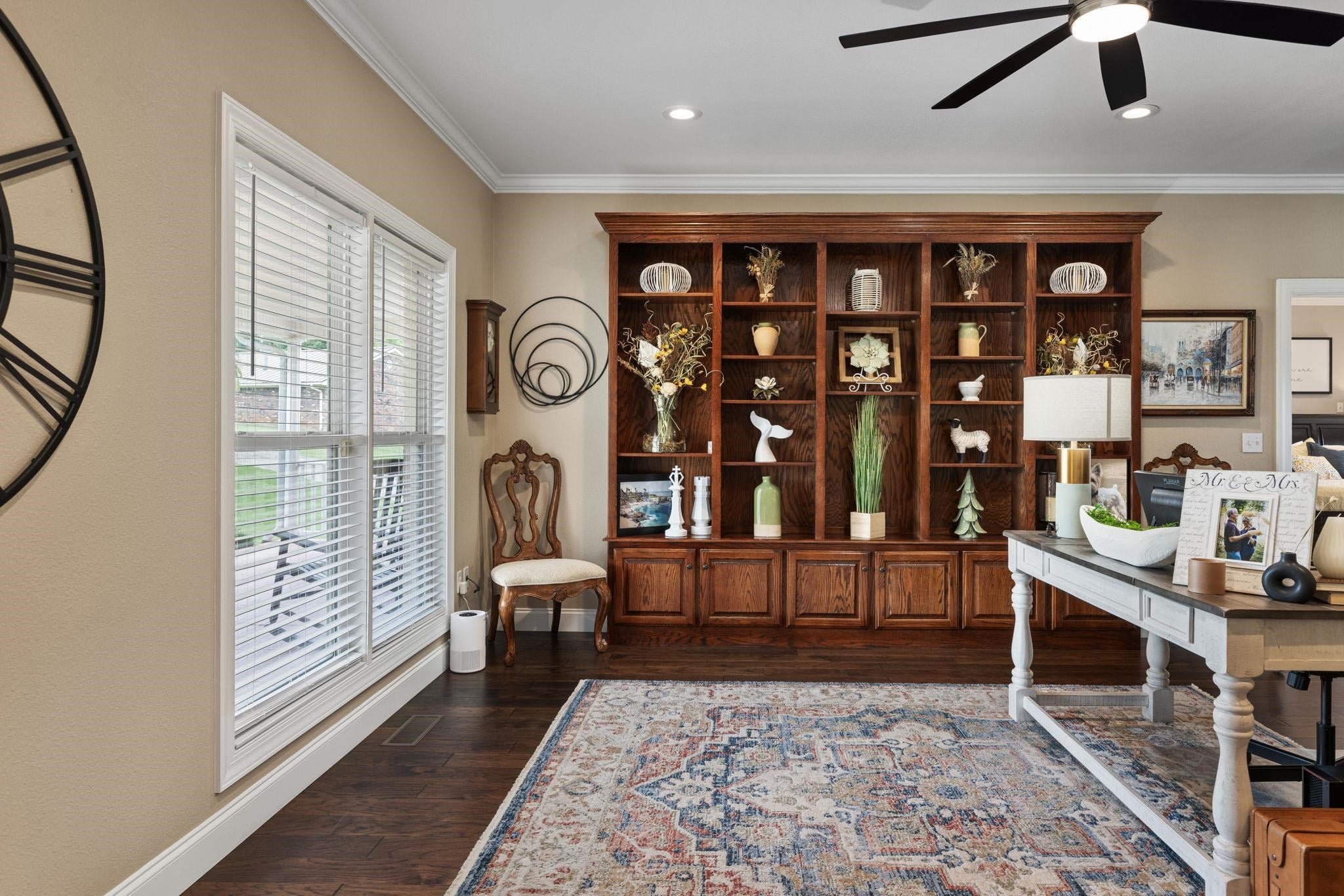 Muscle Shoals, Alabama, 35661, United States, 6 Bedrooms Bedrooms, ,5 BathroomsBathrooms,Residential,Active,1880296