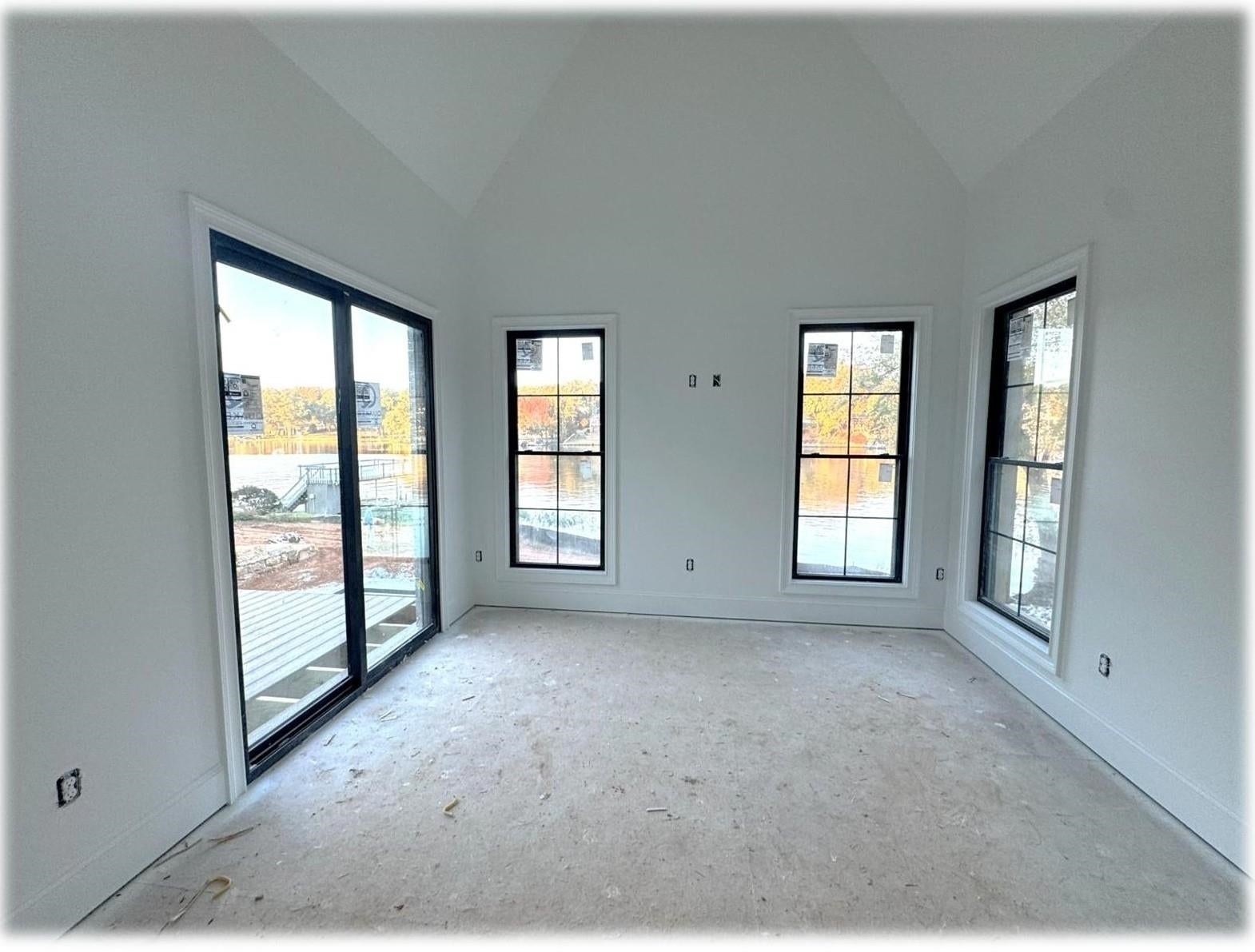 Muscle Shoals, Alabama, 35661, United States, ,4 BathroomsBathrooms,Residential,Active,1808186