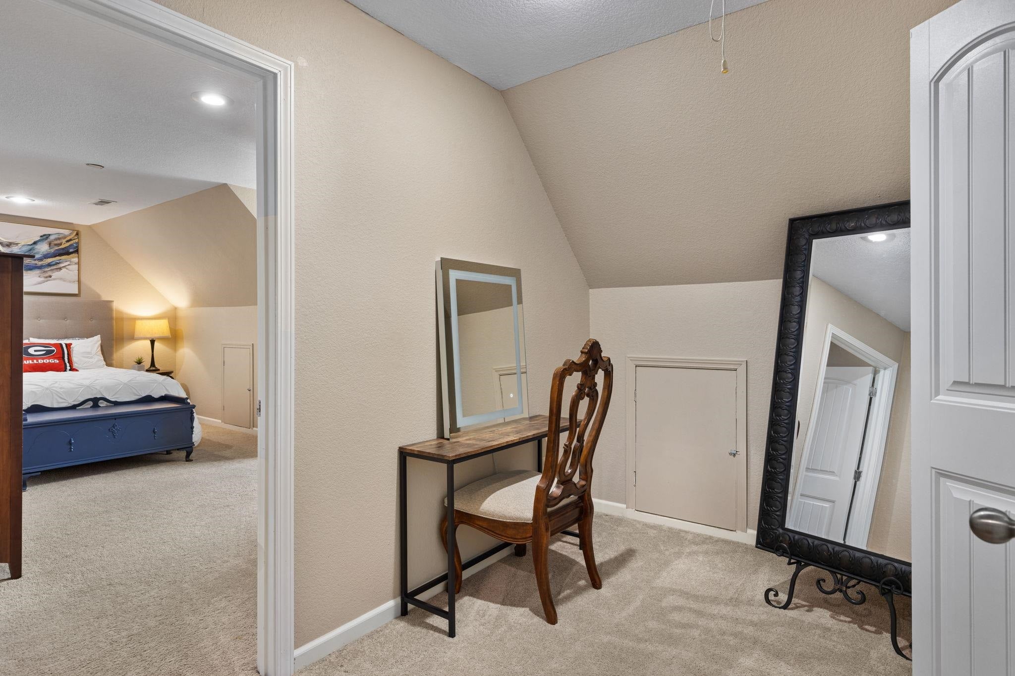 Muscle Shoals, Alabama, 35661, United States, 6 Bedrooms Bedrooms, ,5 BathroomsBathrooms,Residential,Active,1880296