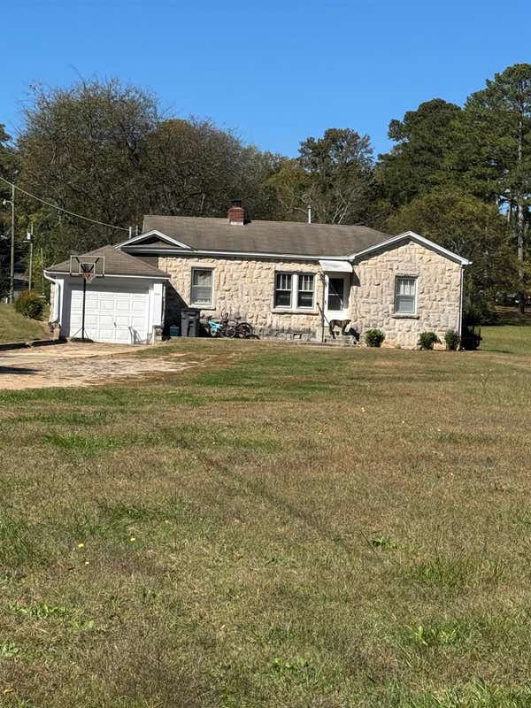 2015 Jackson Ave N