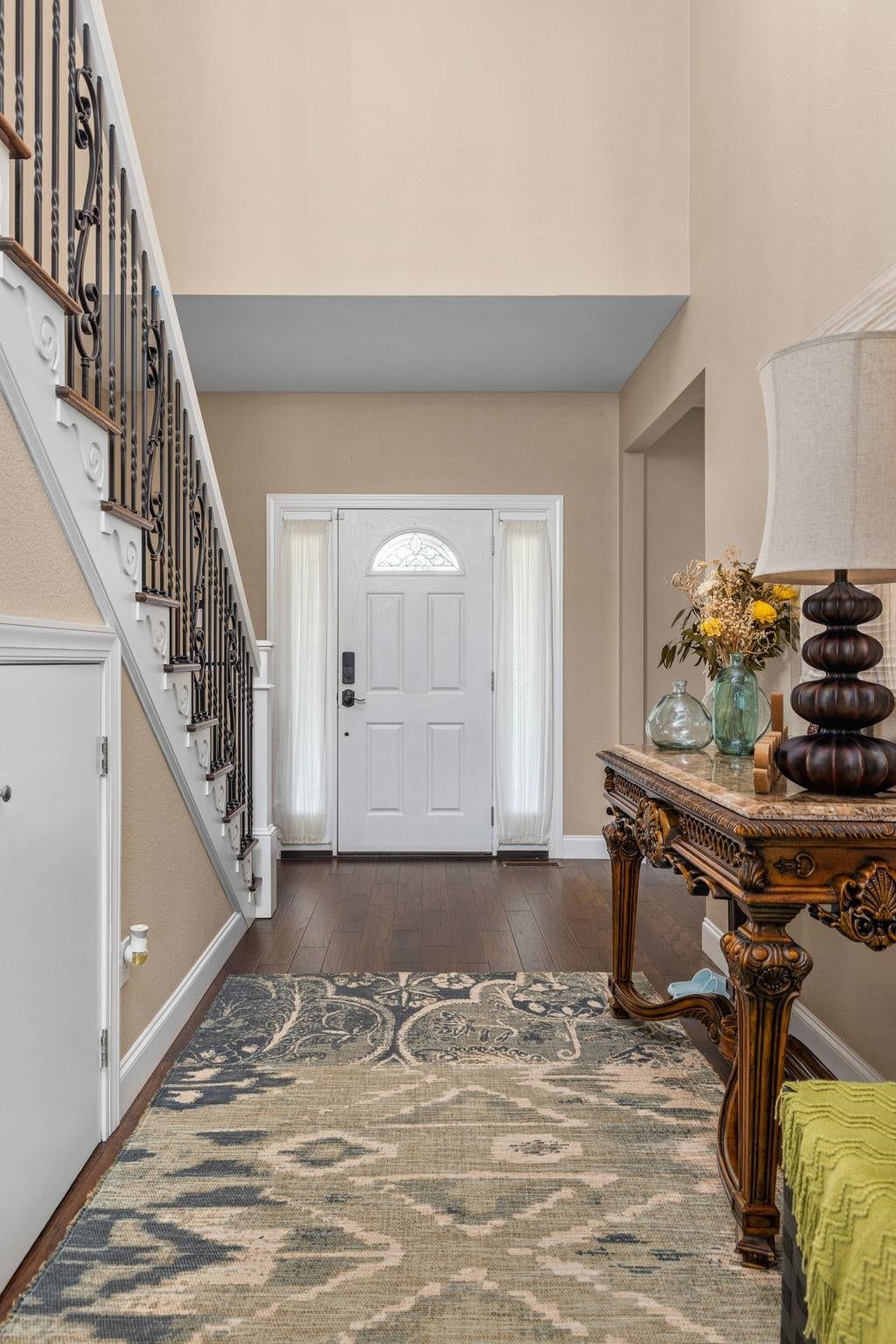 Muscle Shoals, Alabama, 35661, United States, 6 Bedrooms Bedrooms, ,5 BathroomsBathrooms,Residential,Active,1880296