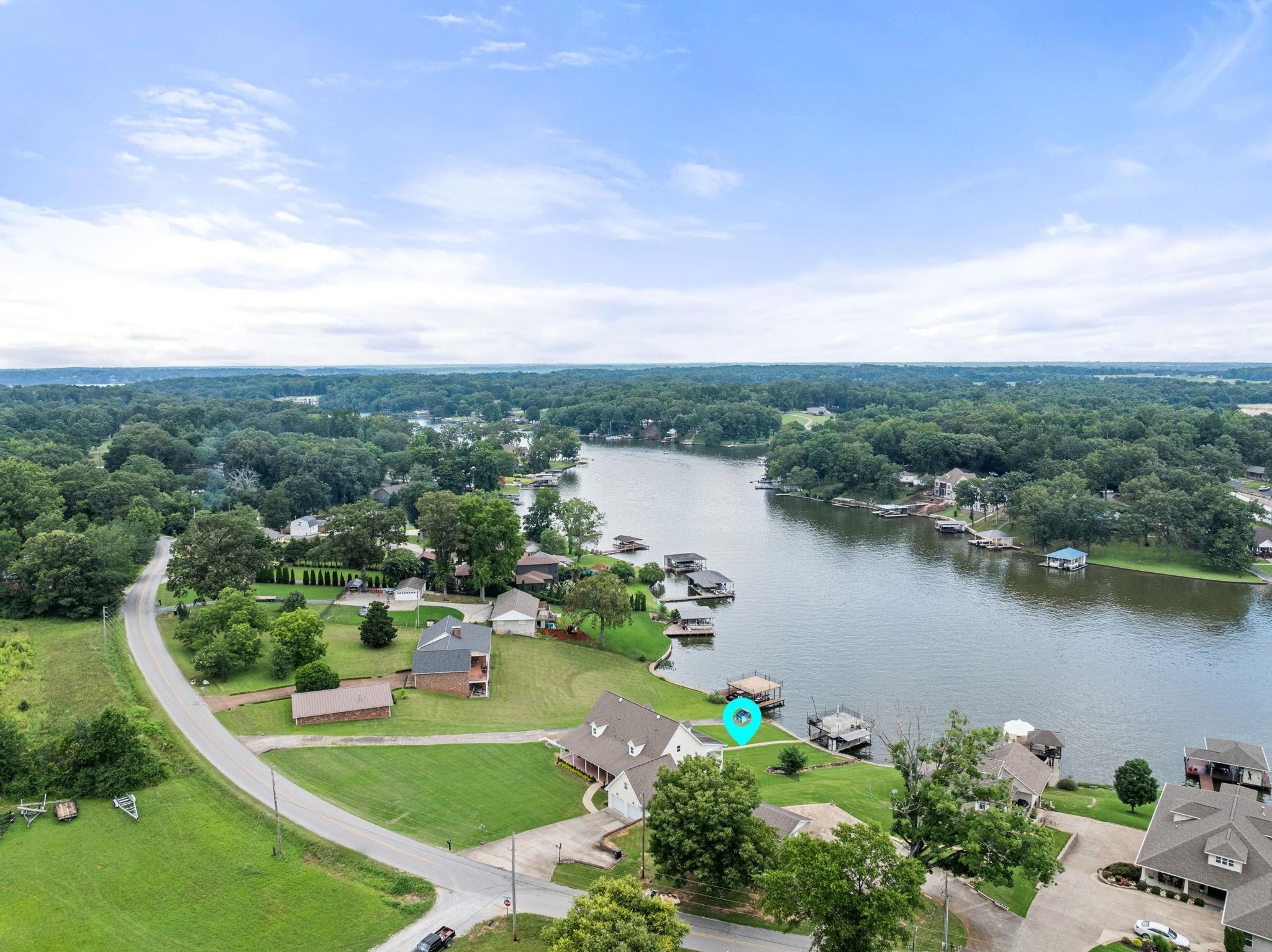 Muscle Shoals, Alabama, 35661, United States, 6 Bedrooms Bedrooms, ,5 BathroomsBathrooms,Residential,Active,1880296