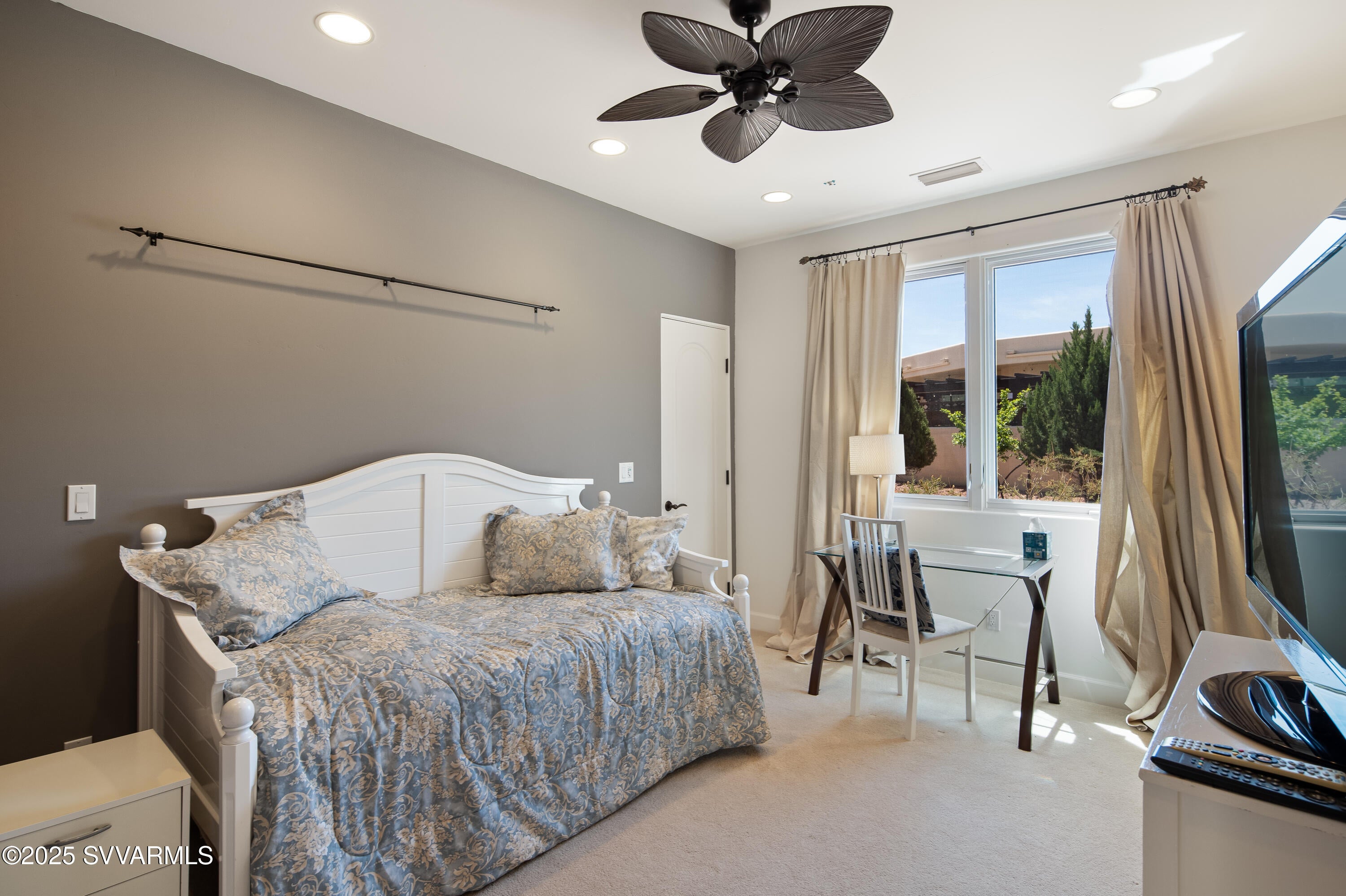 Sedona, Arizona, 86351, United States, 3 Bedrooms Bedrooms, ,3 BathroomsBathrooms,Residential,Active,1798118