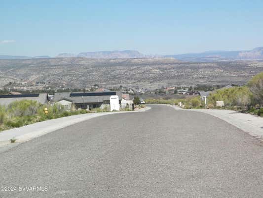 601 SKYLINE BLVD, CLARKDALE, AZ 86324, photo 3 of 5