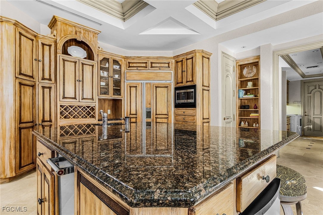 Fort Myers, Florida, 33912, United States, 5 Bedrooms Bedrooms, ,6 BathroomsBathrooms,Residential,Active,2009851