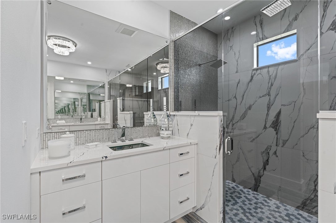 Cape Coral, Florida, 33993, United States, ,2 BathroomsBathrooms,Residential,Active,1790915