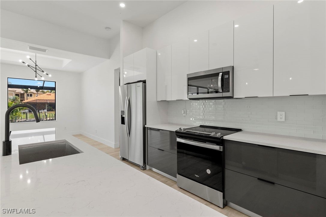 Cape Coral, Florida, 33914, United States, ,3 BathroomsBathrooms,Residential,Active,1782576