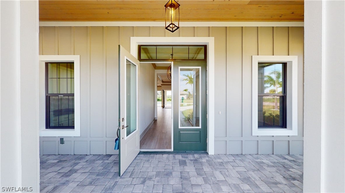 Punta Gorda, Florida, 33982, United States, 4 Bedrooms Bedrooms, ,3 BathroomsBathrooms,Residential,Active,1832304