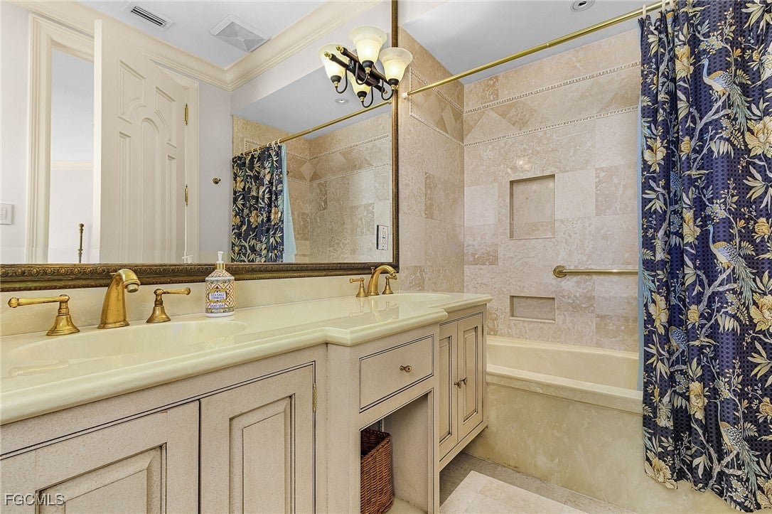 Fort Myers, Florida, 33912, United States, 5 Bedrooms Bedrooms, ,6 BathroomsBathrooms,Residential,Active,2009851