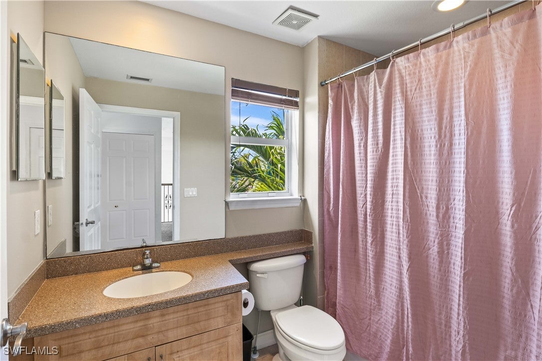 Cape Coral, Florida, 33914, United States, ,4 BathroomsBathrooms,Residential,Active,1825071