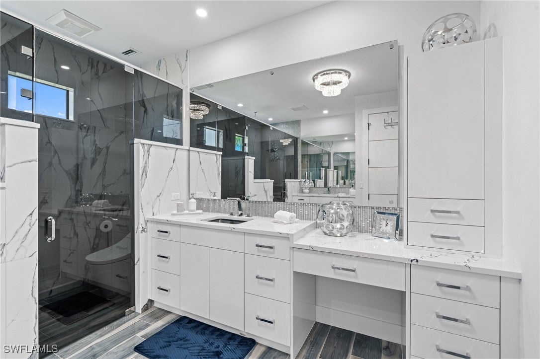 Cape Coral, Florida, 33993, United States, ,2 BathroomsBathrooms,Residential,Active,1790915