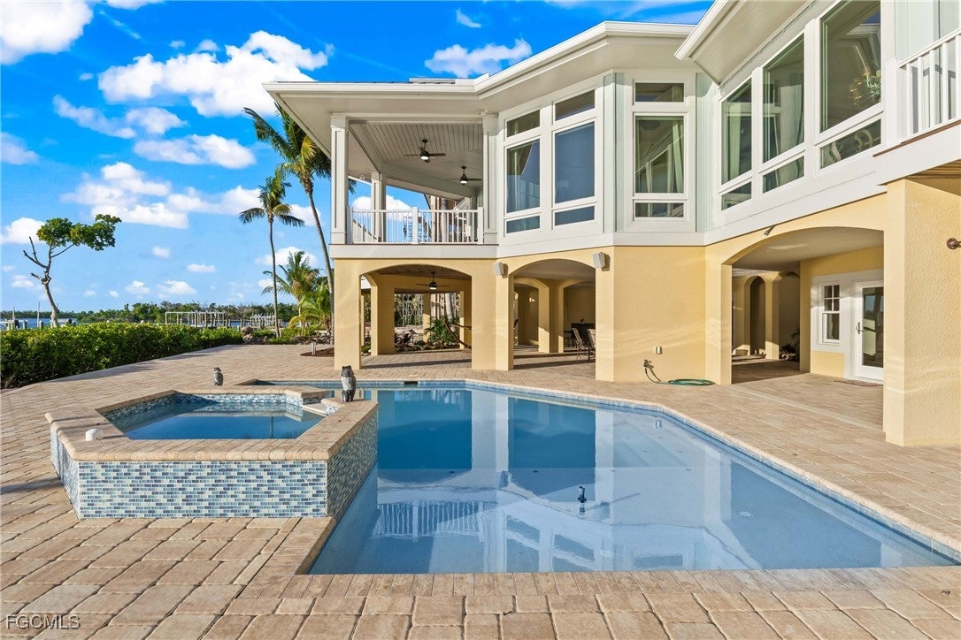 Matlacha, Florida, 33993, United States, 3 Bedrooms Bedrooms, ,5 BathroomsBathrooms,Residential,Active,2013670